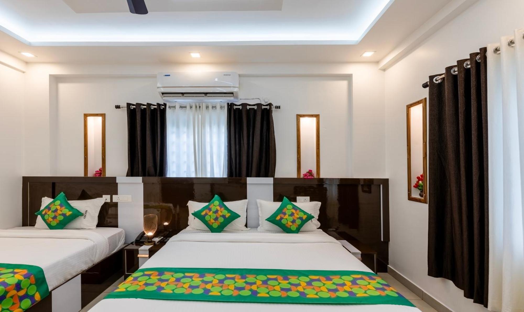 Hotel Treebo Premium Cochin Airport, 5 Min From Cochin Airport Kochi Esterno foto
