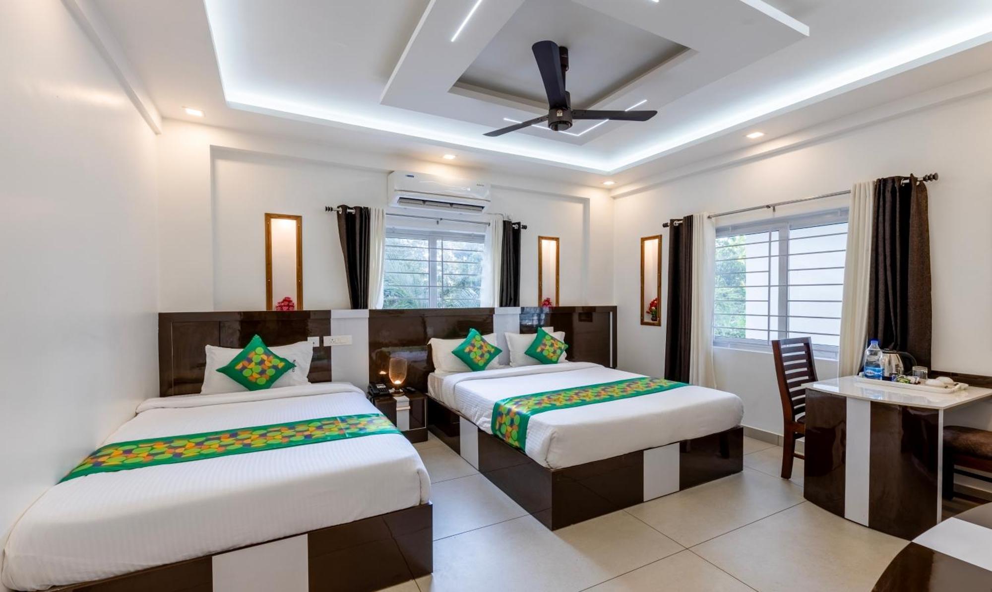 Hotel Treebo Premium Cochin Airport, 5 Min From Cochin Airport Kochi Esterno foto
