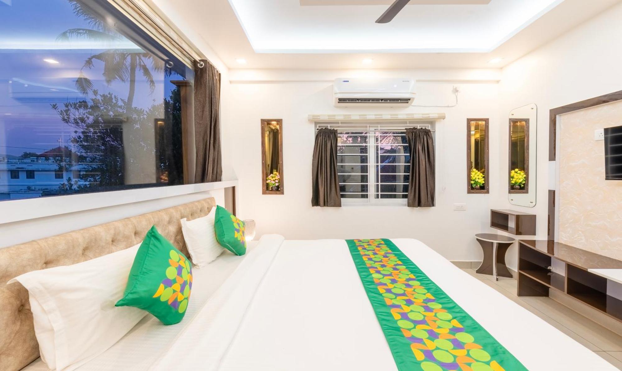 Hotel Treebo Premium Cochin Airport, 5 Min From Cochin Airport Kochi Esterno foto
