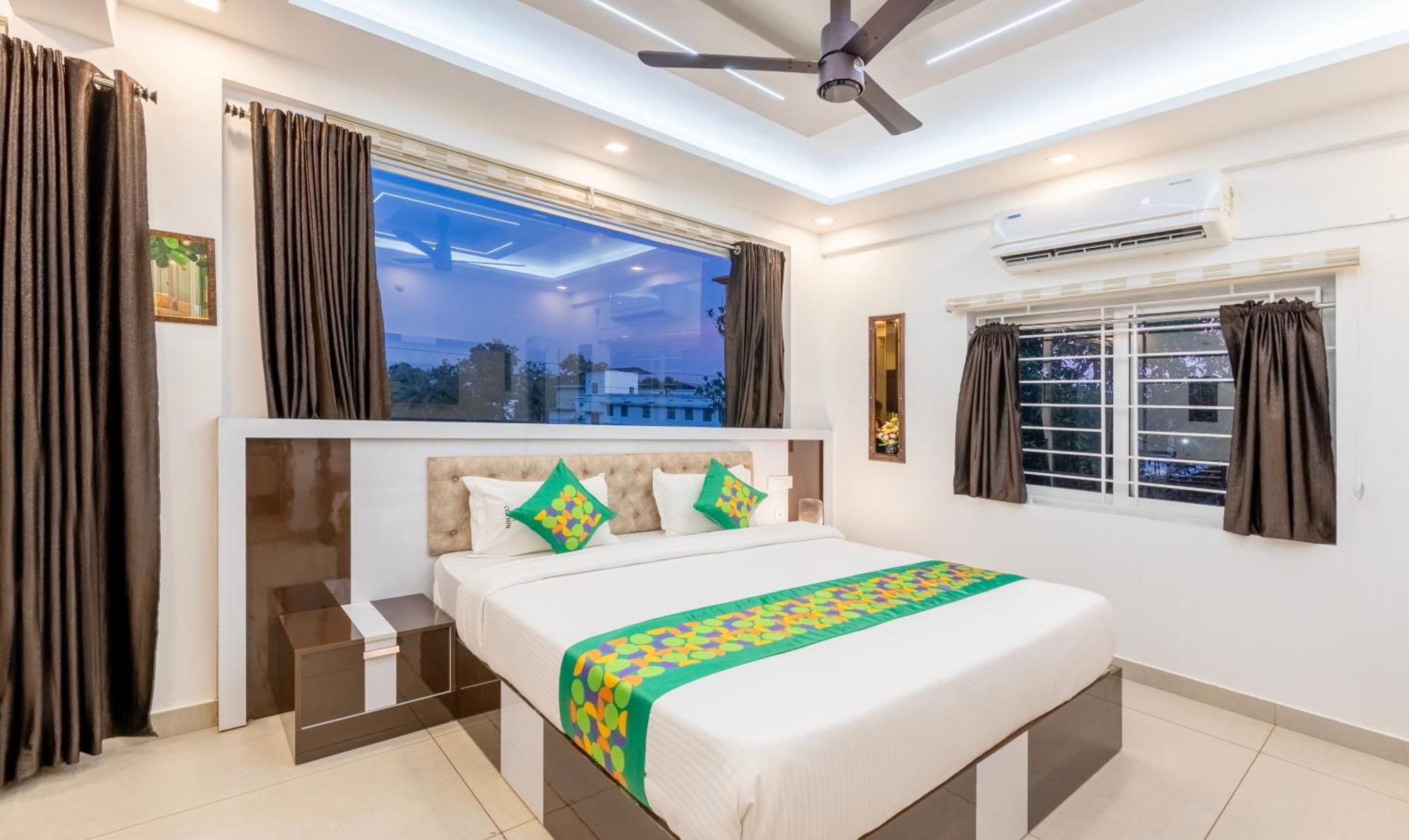 Hotel Treebo Premium Cochin Airport, 5 Min From Cochin Airport Kochi Esterno foto